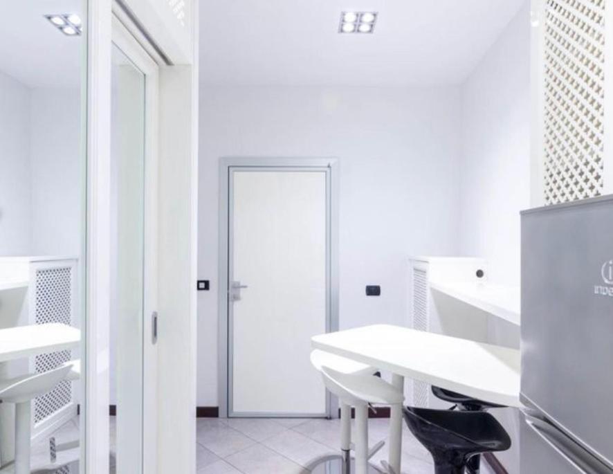 Luxury Home 100 Mq A Stone'S Throw From The Duomo Milan Exterior photo